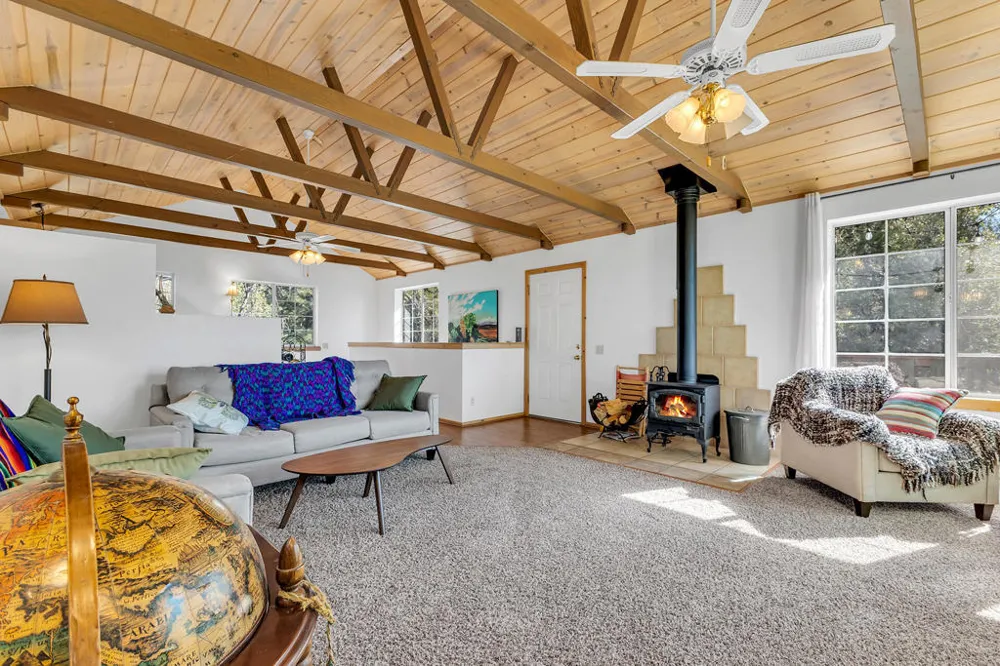 52365 Pine Ridge Road Idyllwild, CA 92549