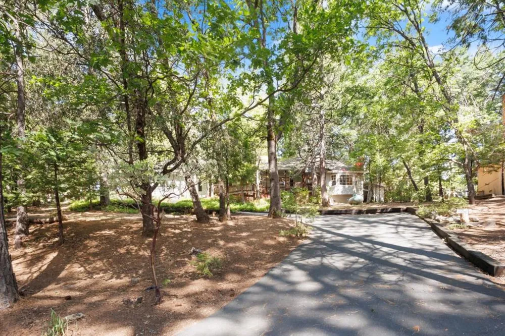 17256 Mount Elizabeth Drive Sonora, CA 95370