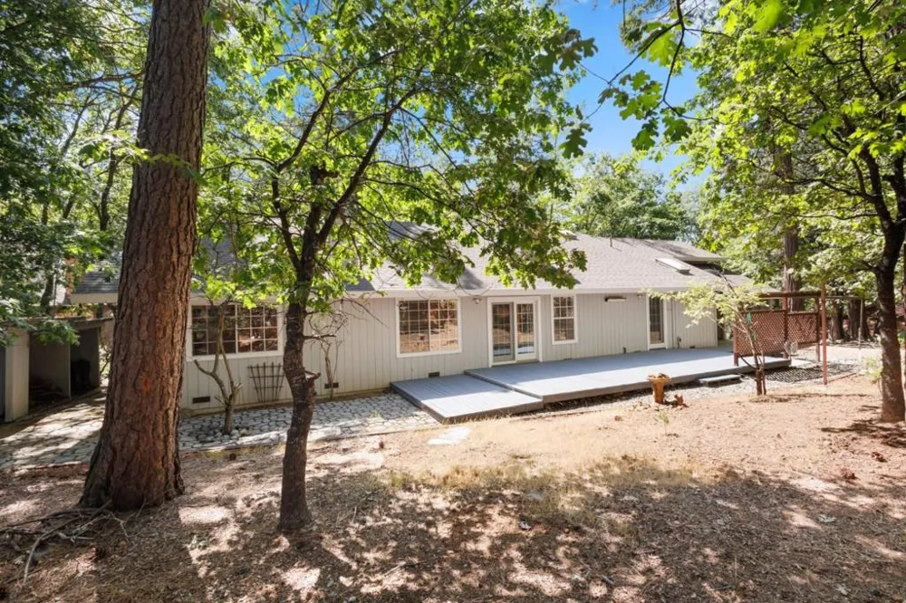 17256 Mount Elizabeth Drive Sonora, CA 95370
