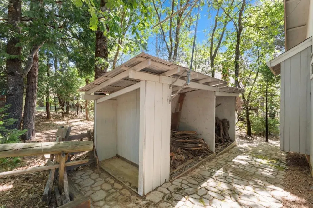 17256 Mount Elizabeth Drive Sonora, CA 95370