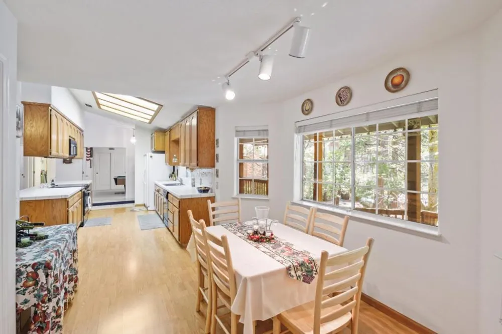 17256 Mount Elizabeth Drive Sonora, CA 95370