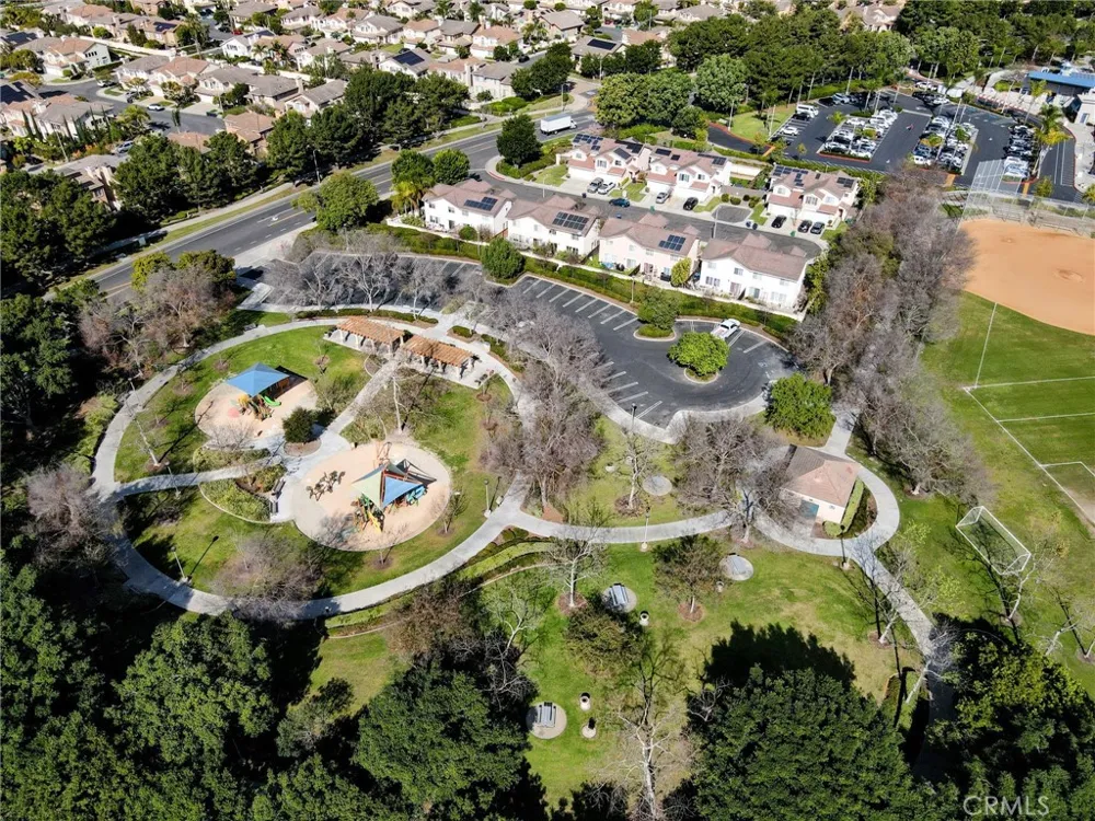902 Solvay Aisle Irvine, CA 92606