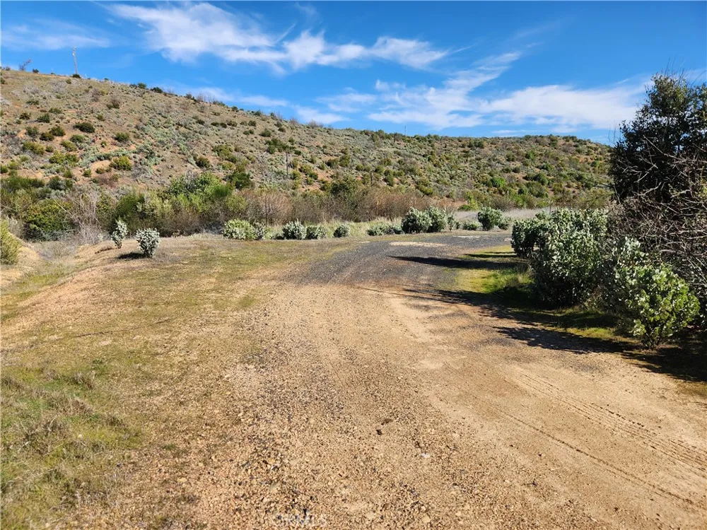 11200 Chalair Drive Oroville, CA 95965