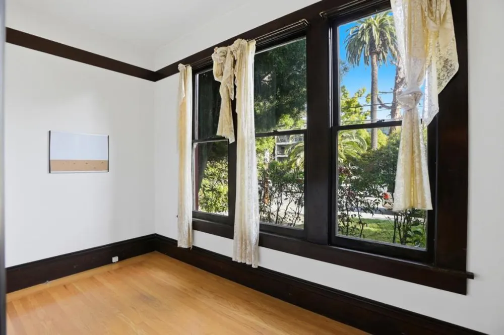 137 Elm Street San Mateo, CA 94401