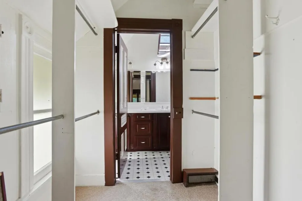 137 Elm Street San Mateo, CA 94401