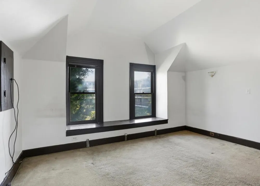 137 Elm Street San Mateo, CA 94401