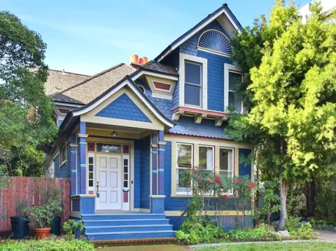137 Elm Street
