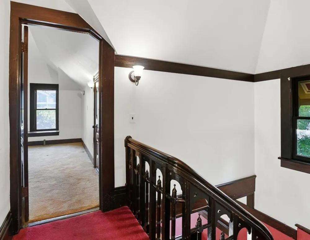137 Elm Street San Mateo, CA 94401