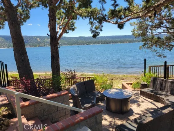40751 North Shore Lane Big Bear, CA 92314