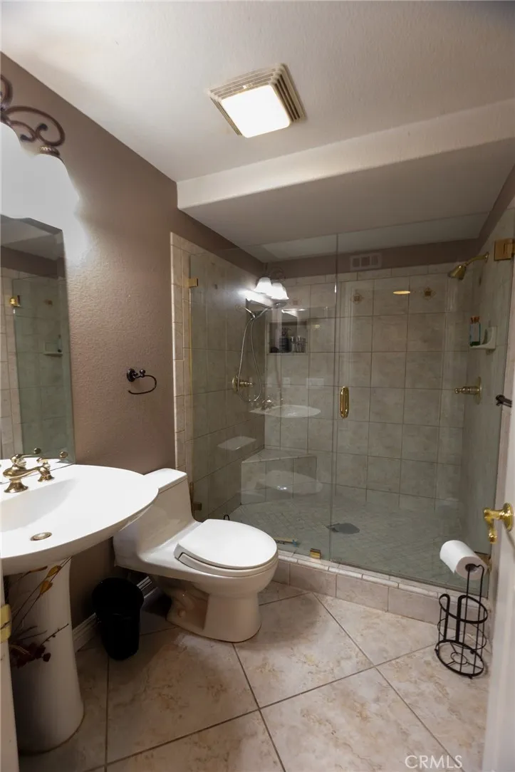 3772 Elm San Bernardino, CA 92404