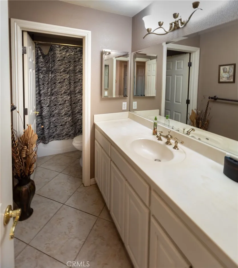 3772 Elm San Bernardino, CA 92404