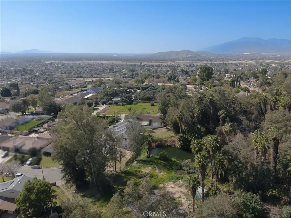 3772 Elm San Bernardino, CA 92404