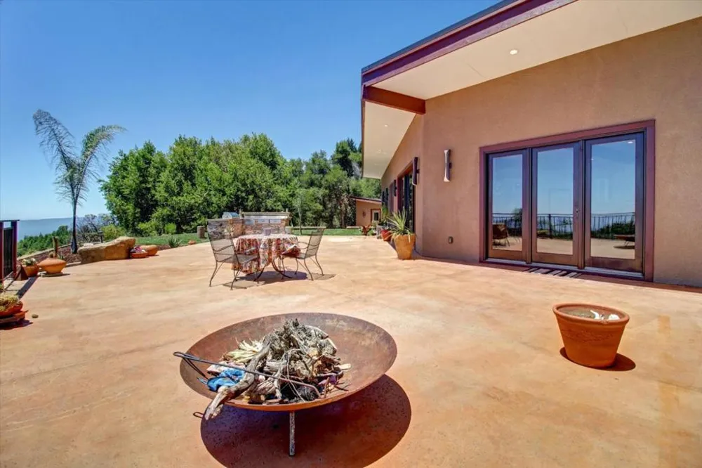 30005 Summit Road Los Gatos, CA 95033