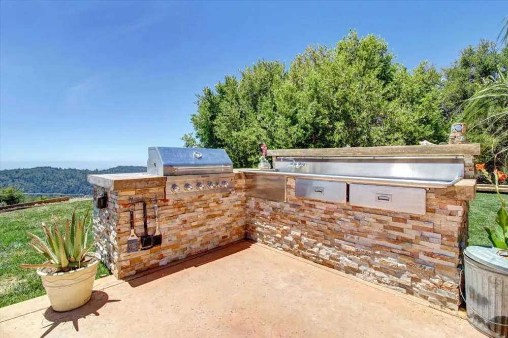 30005 Summit Road Los Gatos, CA 95033