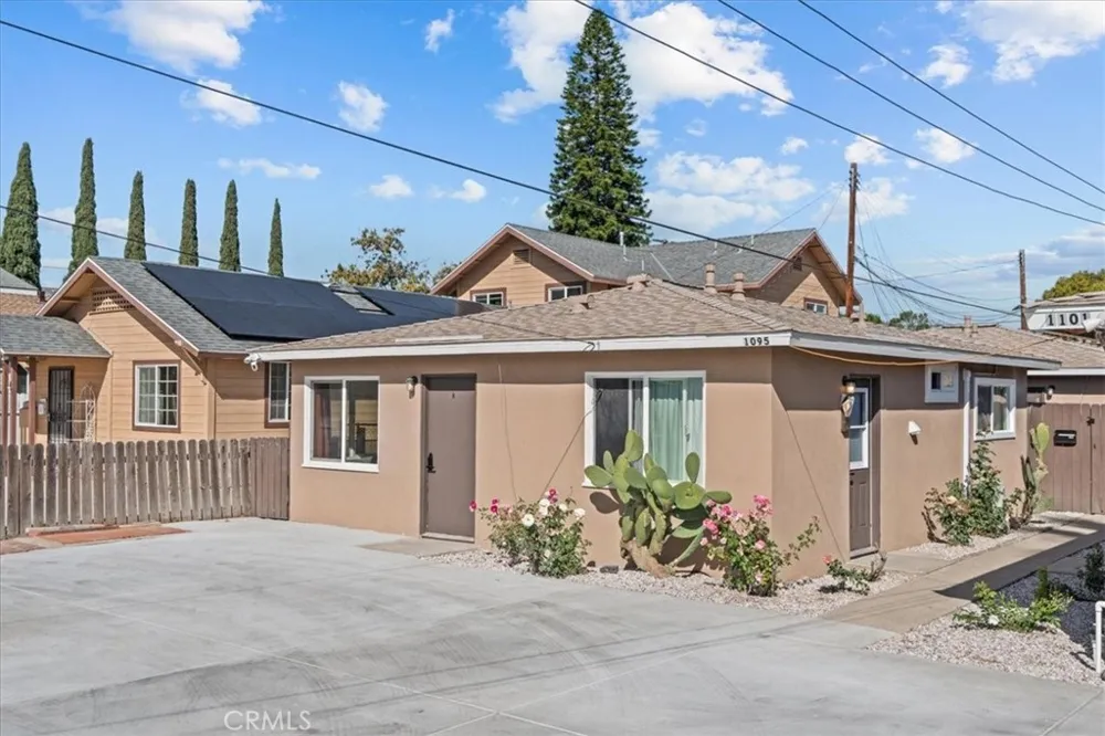 1095 Bonita Street #B Tustin, CA 92780