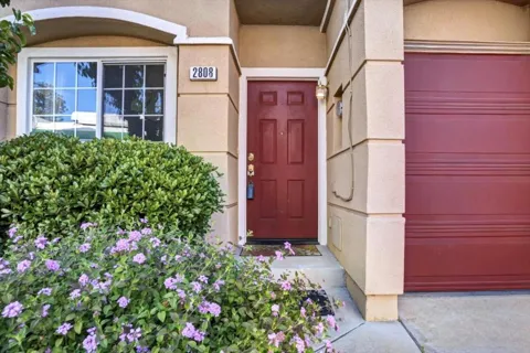 2808 Quest Court