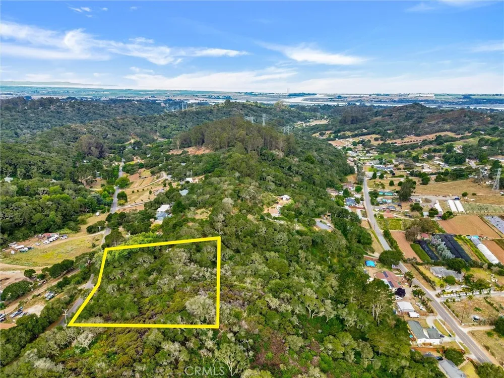 221 Tucker Road Royal Oaks, CA 95076
