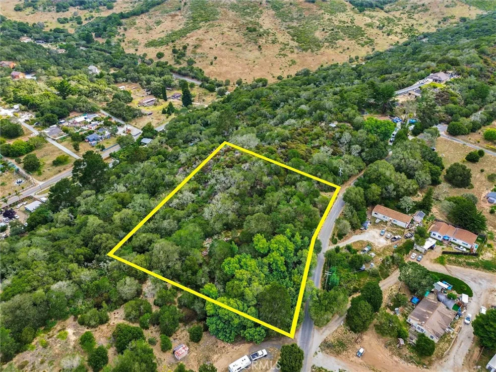 221 Tucker Road Royal Oaks, CA 95076