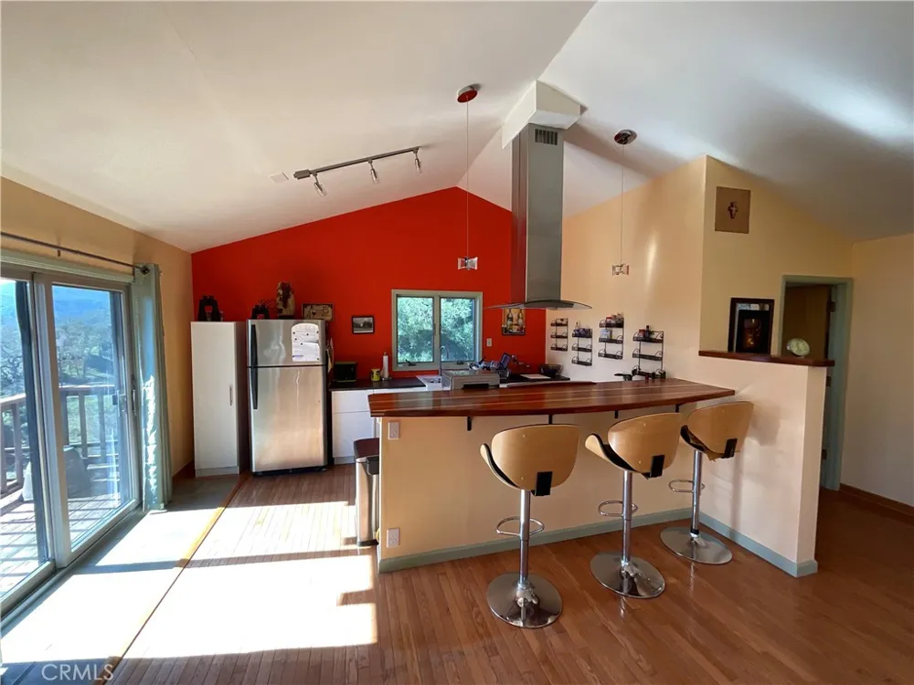 49397 Sapaque Bradley, CA 93426