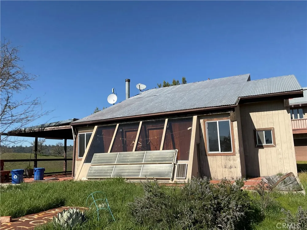 49397 Sapaque Bradley, CA 93426