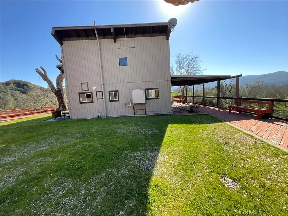 49397 Sapaque Bradley, CA 93426