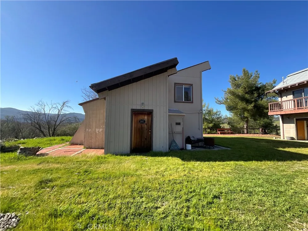 49397 Sapaque Bradley, CA 93426