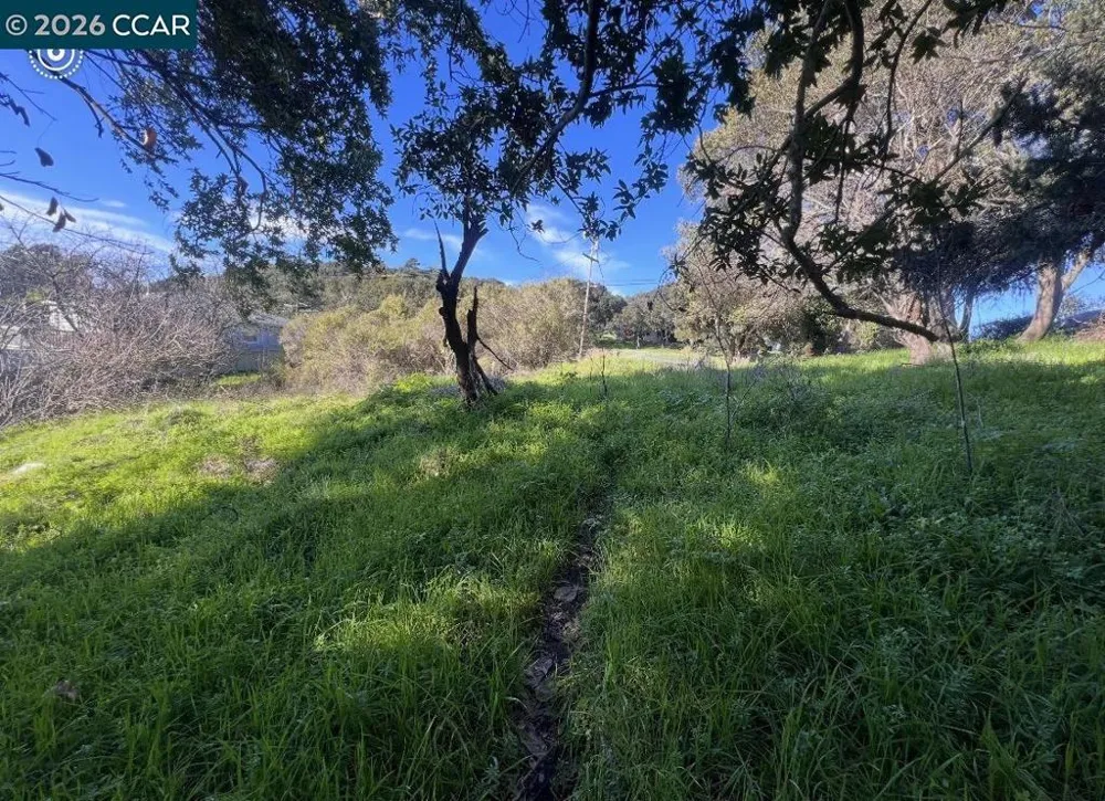Sobrante Ave El Sobrante, CA 94803