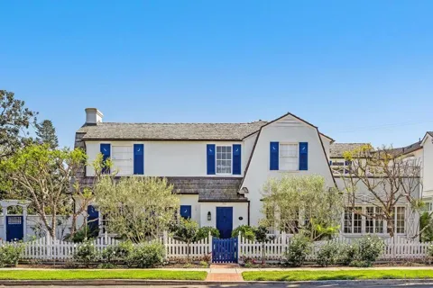 532 Marina Ave