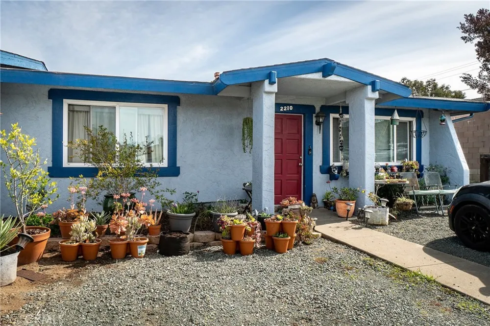 701 Los Osos Valley Los Osos, CA 93402