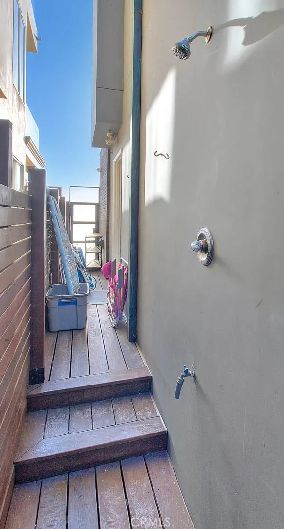 99 Surfside Surfside, CA 90743
