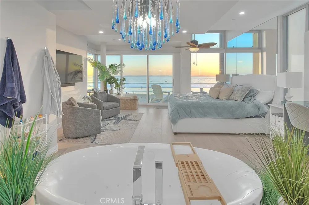 99 Surfside Surfside, CA 90743