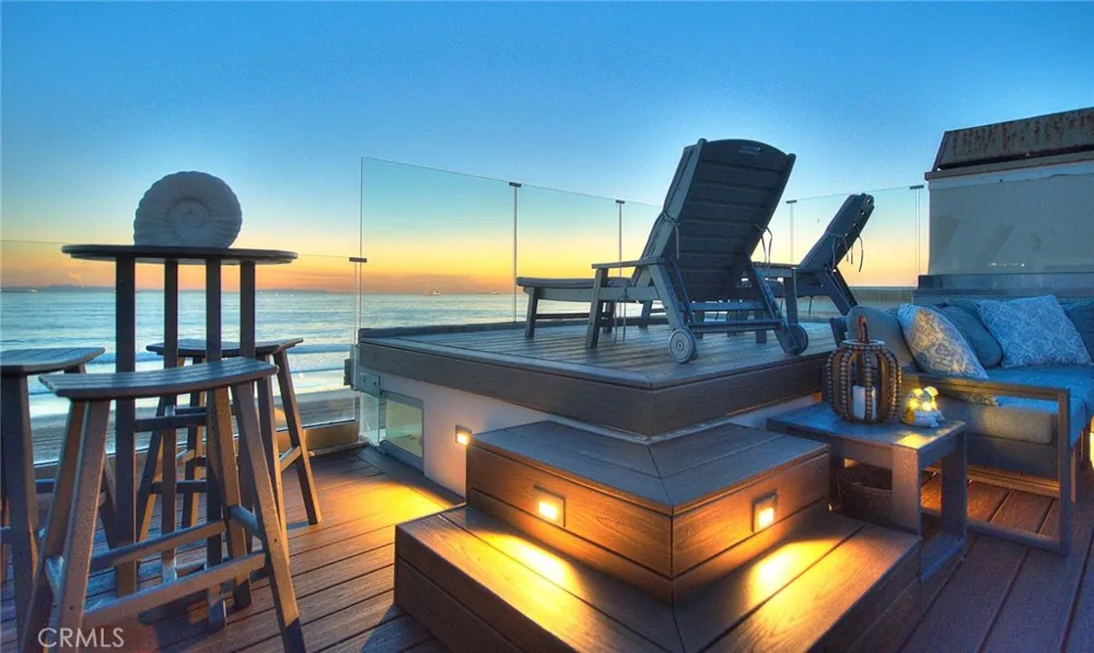 99 Surfside Surfside, CA 90743