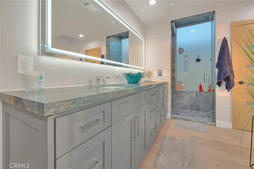 99 Surfside Surfside, CA 90743