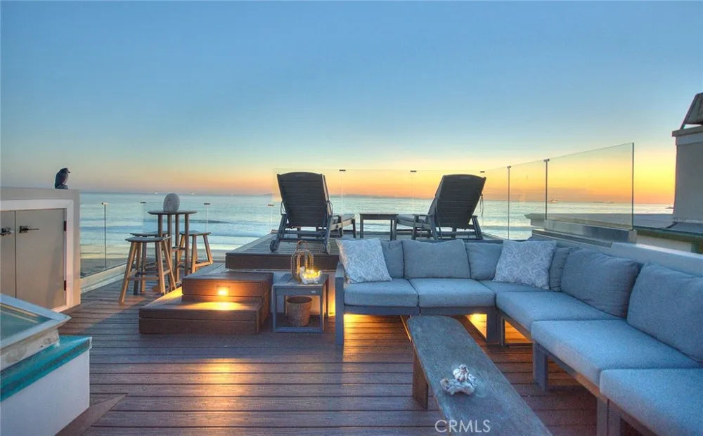 99 Surfside Surfside, CA 90743