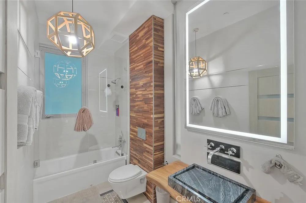 99 Surfside Surfside, CA 90743
