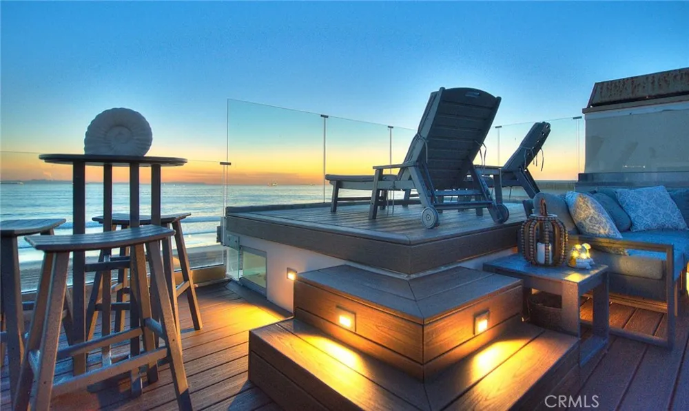 99 Surfside Surfside, CA 90743