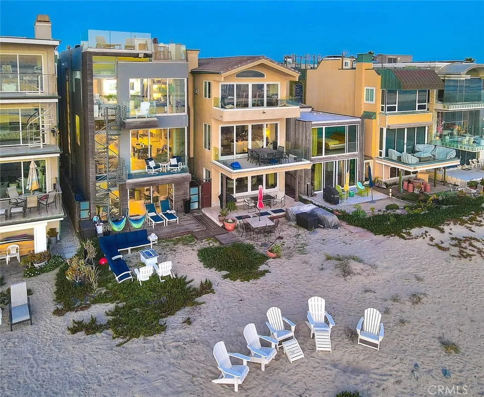 99 Surfside Surfside, CA 90743