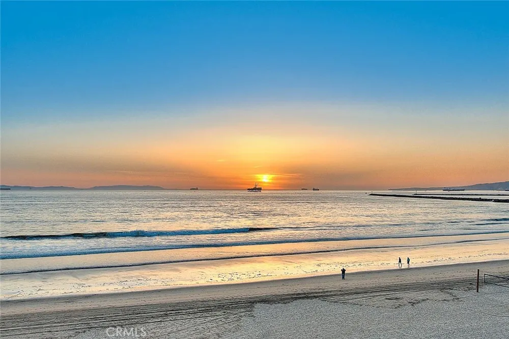 99 Surfside Surfside, CA 90743