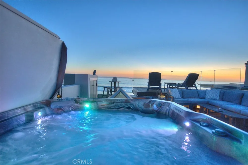 99 Surfside Surfside, CA 90743