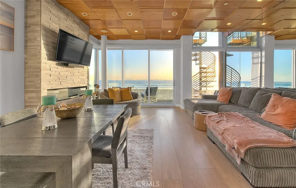 99 Surfside Surfside, CA 90743