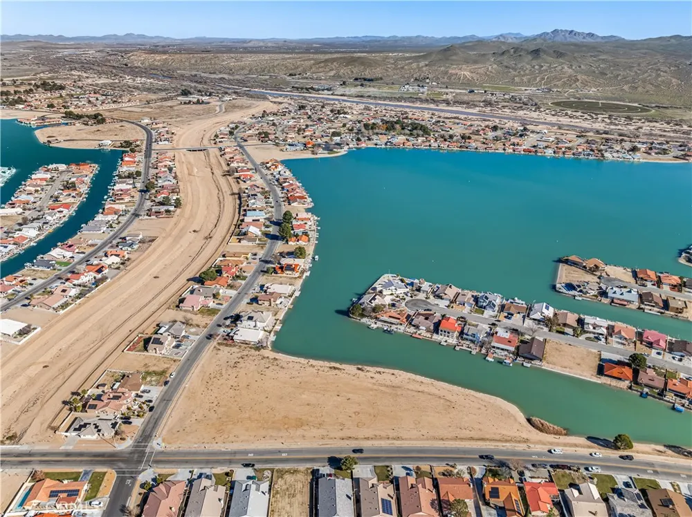 1 Silver Lake Parkway Helendale, CA 92342