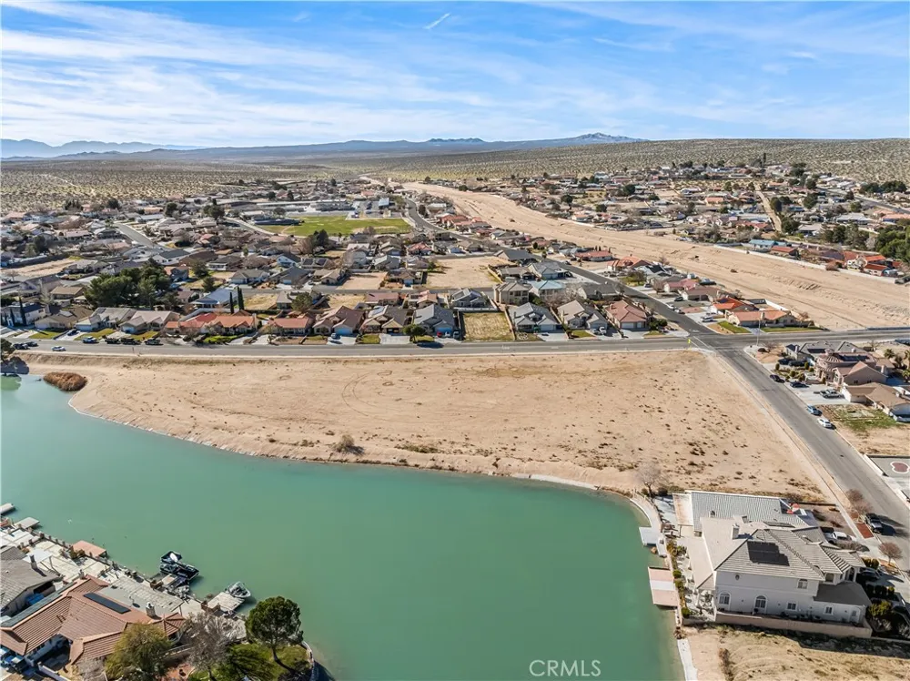 1 Silver Lake Parkway Helendale, CA 92342