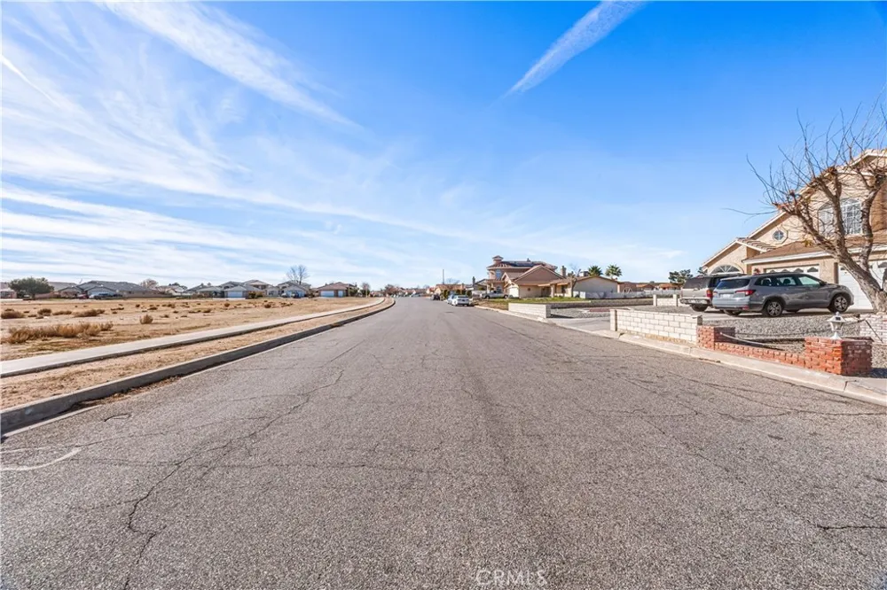 1 Silver Lake Parkway Helendale, CA 92342