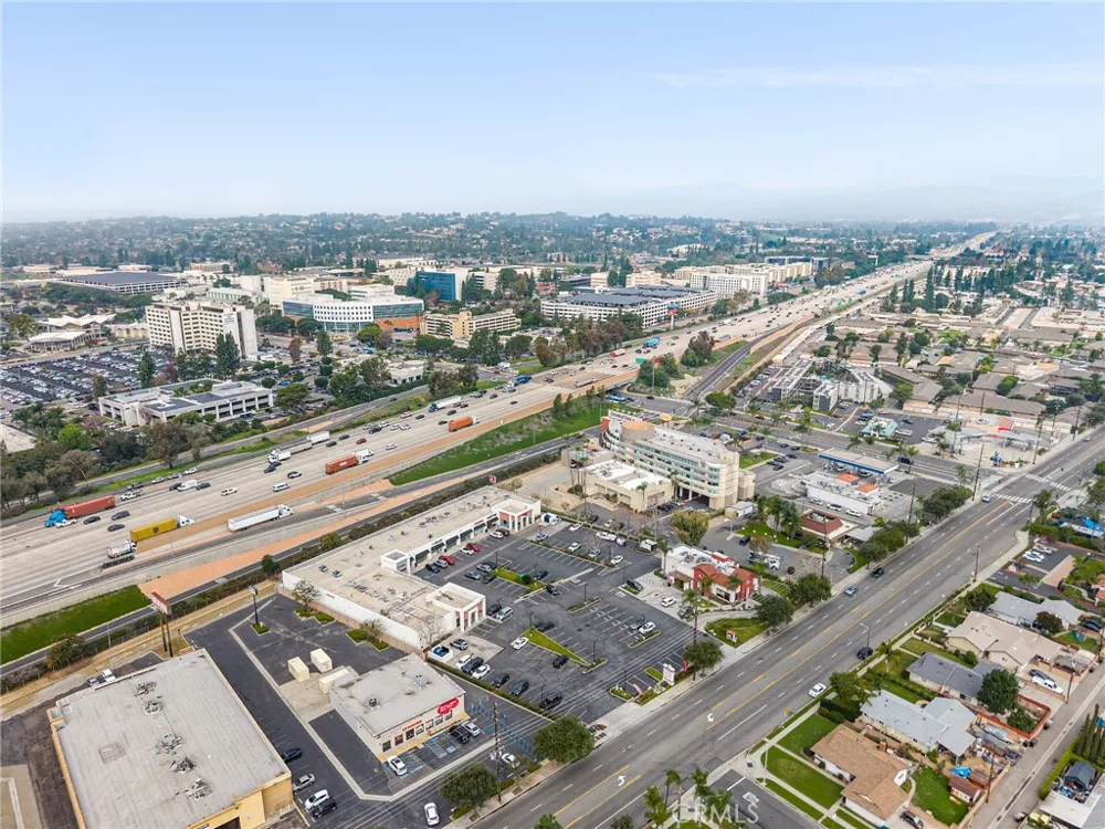 729 Placentia Avenue Fullerton, CA 92831