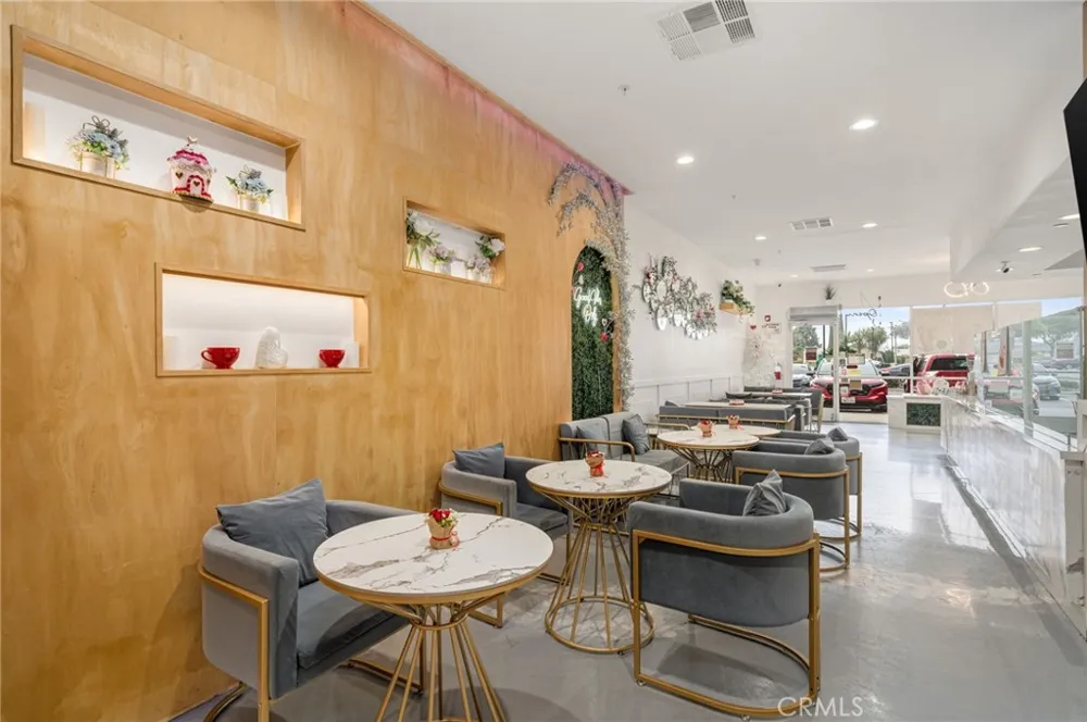 729 Placentia Avenue Fullerton, CA 92831