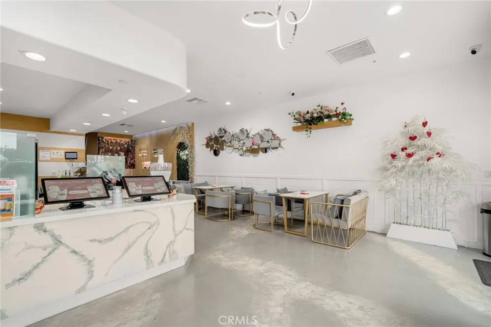 729 Placentia Avenue Fullerton, CA 92831