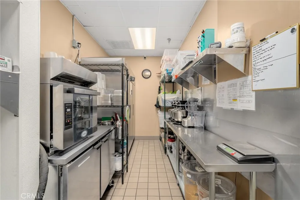 729 Placentia Avenue Fullerton, CA 92831