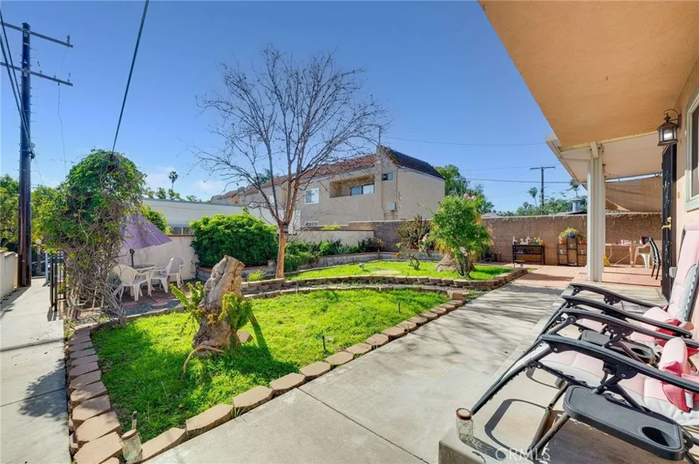 3215 Sherwood Avenue Alhambra, CA 91801