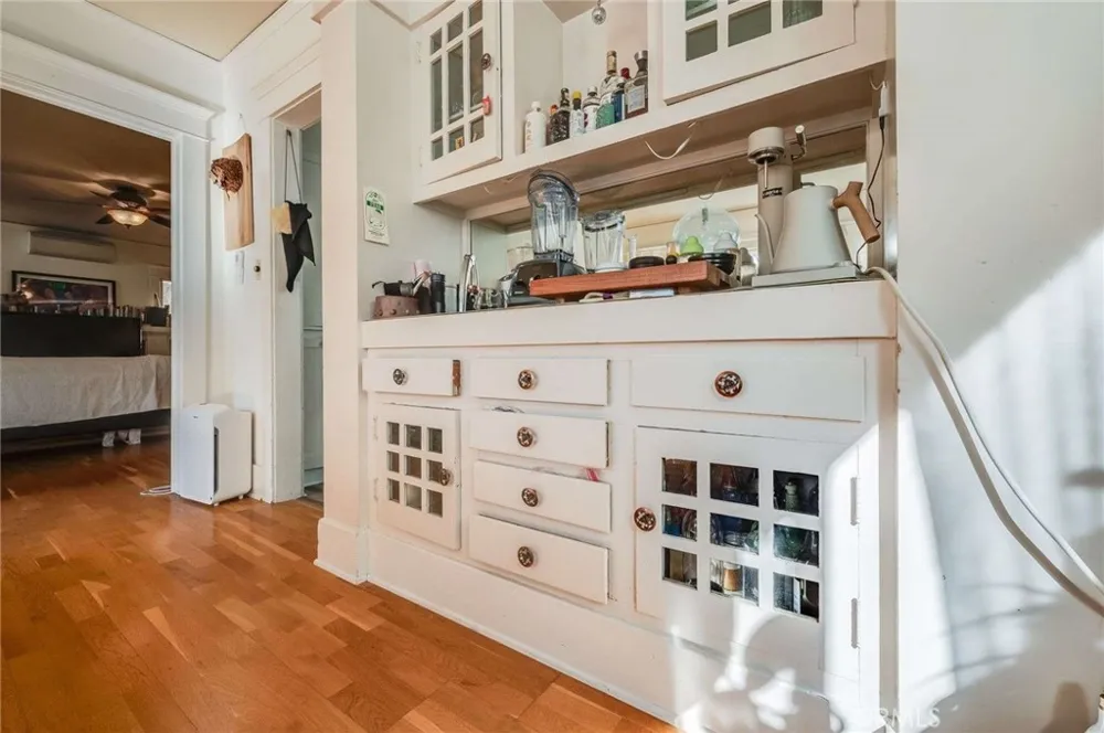3215 Sherwood Avenue Alhambra, CA 91801
