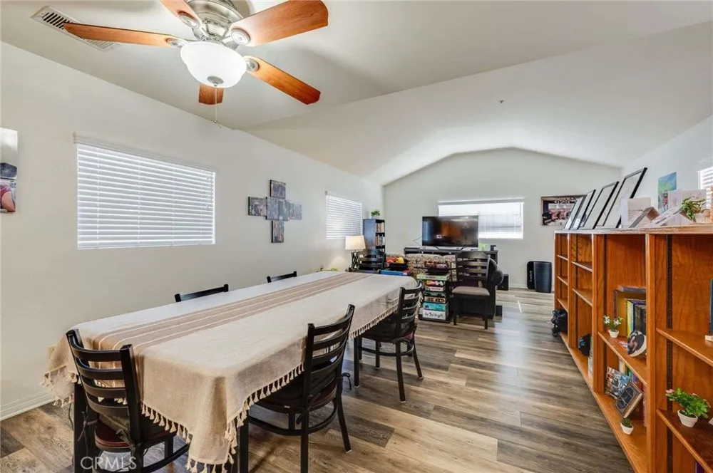 3215 Sherwood Avenue Alhambra, CA 91801
